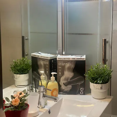 Family-friendly And Cozy 3-bedroom In Lisboa