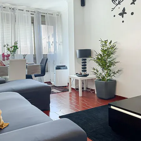 Family-friendly And Cozy 3-bedroom In Apartment Lisbon